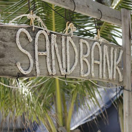 Kaoh Touch Sandbank Restaurant & Camping Koh Rong מראה חיצוני תמונה