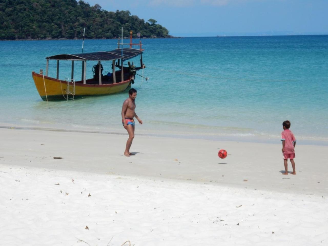 Kaoh Touch Sandbank Restaurant & Camping Koh Rong מראה חיצוני תמונה