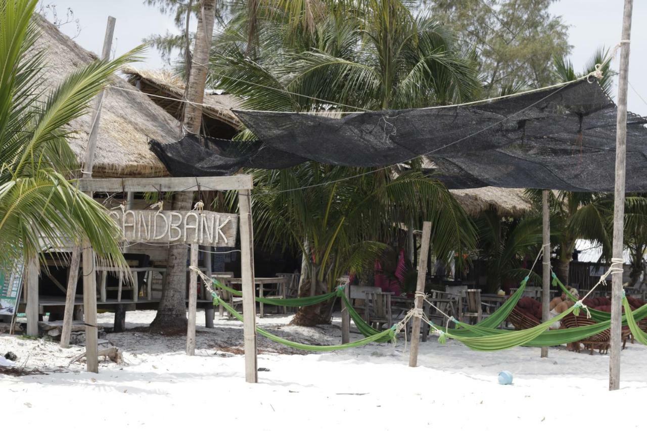 Kaoh Touch Sandbank Restaurant & Camping Koh Rong מראה חיצוני תמונה