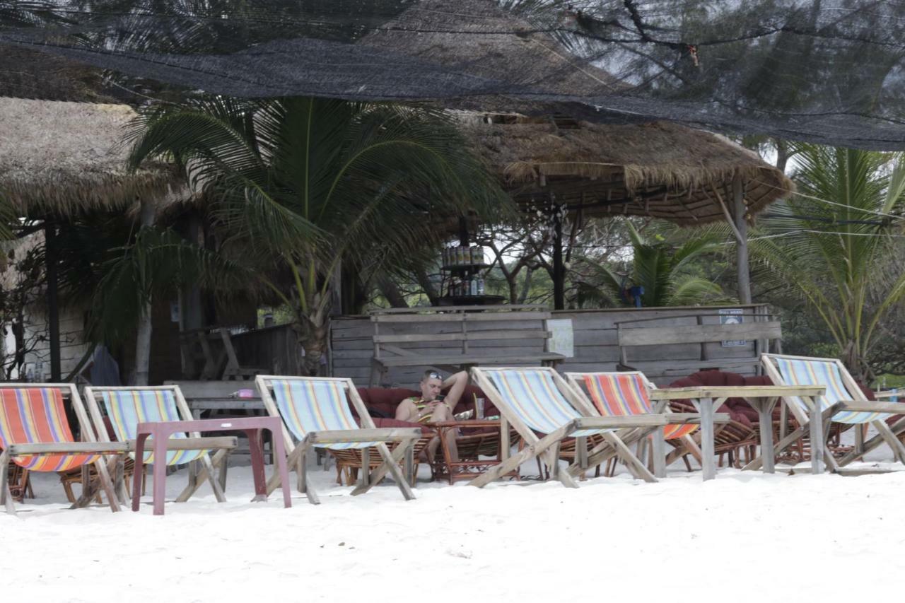Kaoh Touch Sandbank Restaurant & Camping Koh Rong מראה חיצוני תמונה