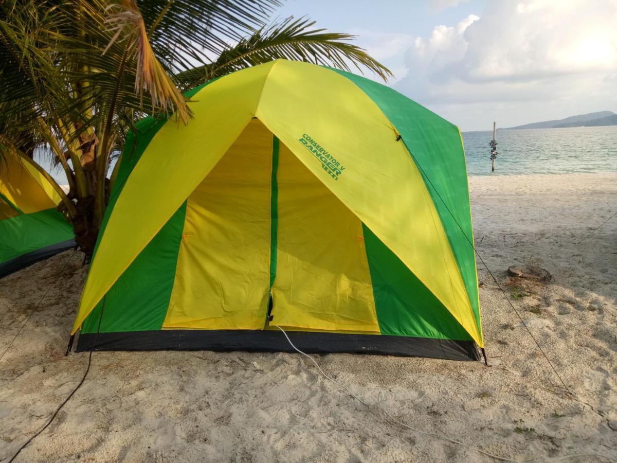 Kaoh Touch Sandbank Restaurant & Camping Koh Rong מראה חיצוני תמונה